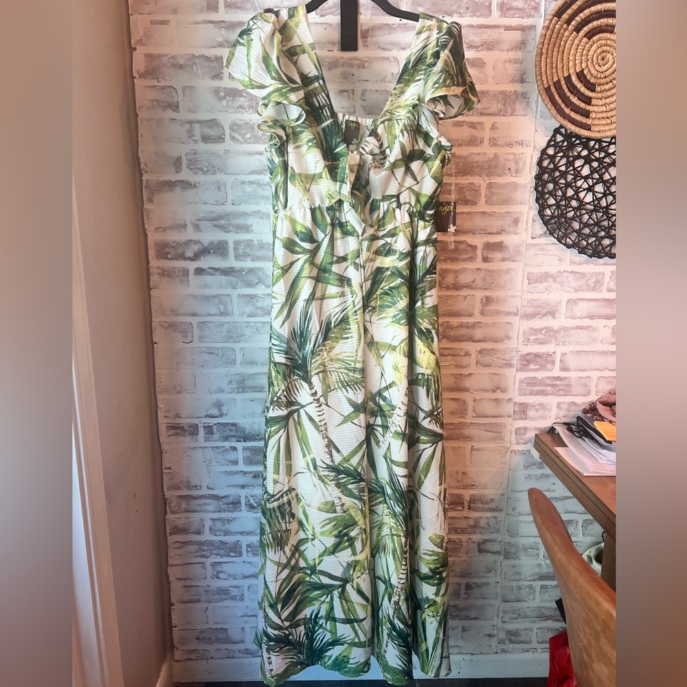 New With Tags!Taylor Green and Brown Leaf Print Dress